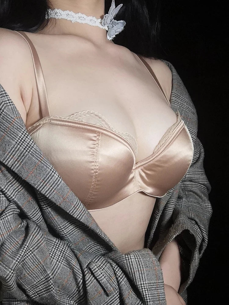 Élégance Parisienne – Luxurious Push-Up Lingerie Set
